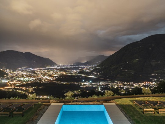 BILD:                       Arua | Meran, Südtirol                