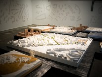 BILD:   		W&auml;hrend der Architektouren noch zu sehen: steidle architekten in der Architekturgalerie        